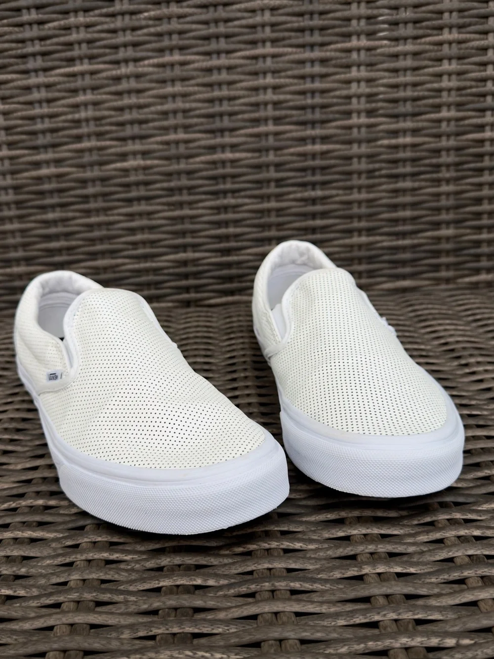 Vans Classic Slip-On Perf Leather White Sneakers Men’s 8.5 Women’s 10 EU 41